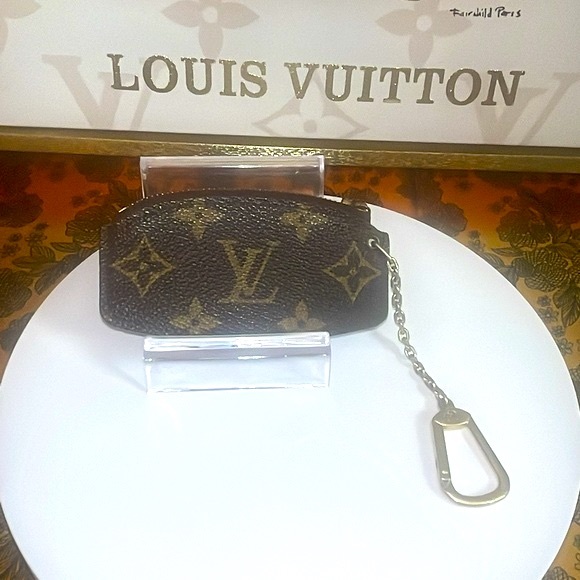 RARE Style Vintage Louis Vuitton Key Cles, EUC - Picture 14 of 15